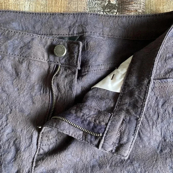 Simply Vera |Vera Wang Shorts - Picture 3 of 7